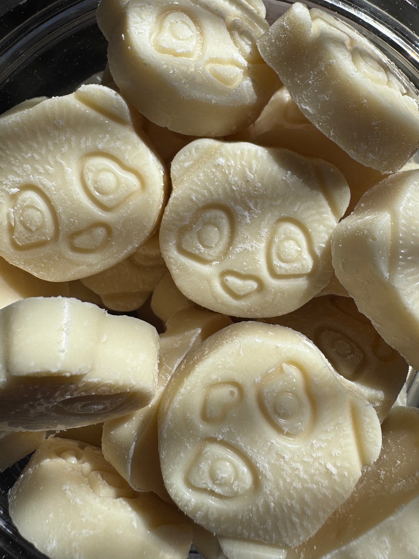 White chocolate pandas 100g