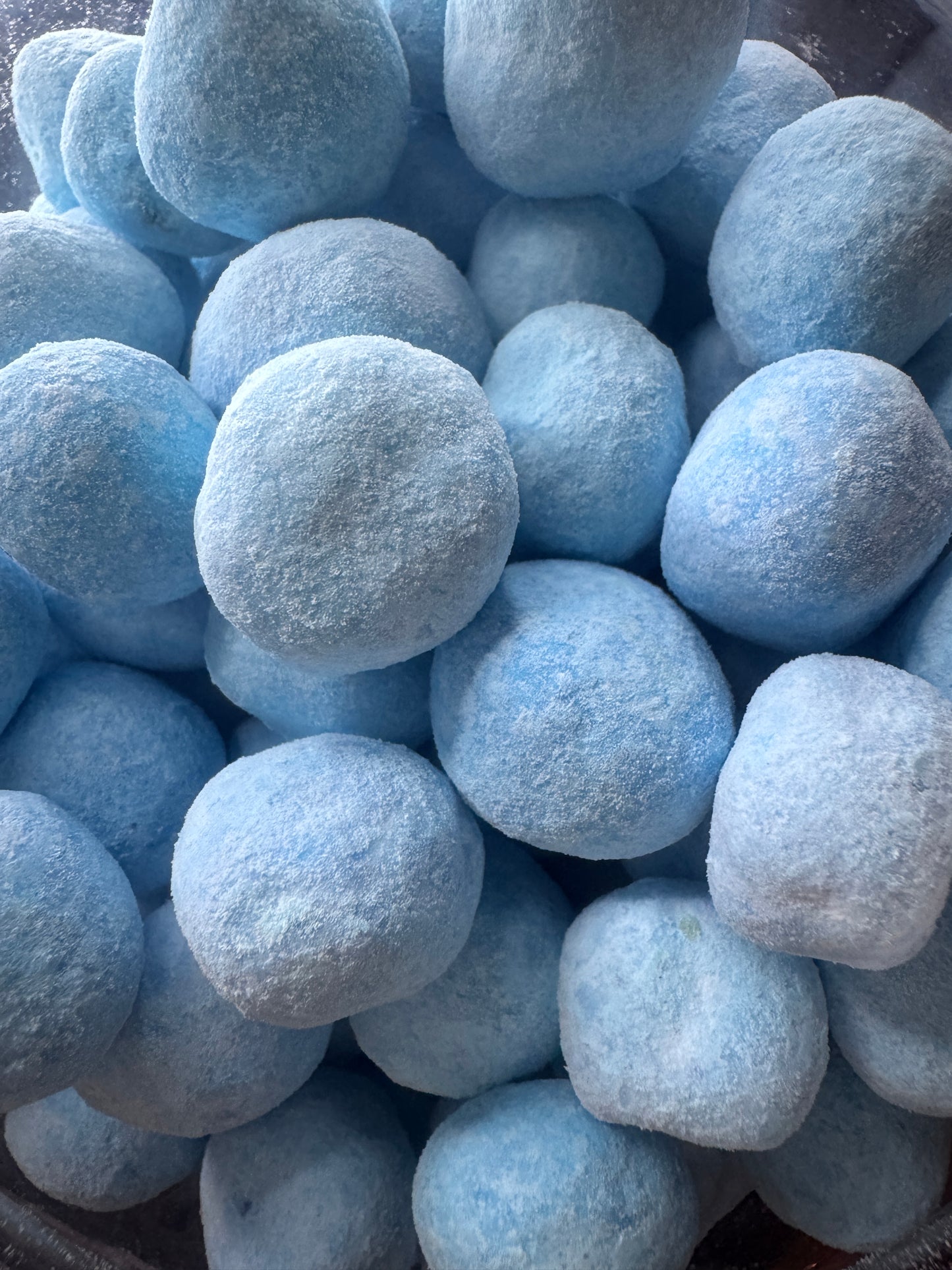 Blue raspberry Bon Bon’s with a devon toffee centre 100g