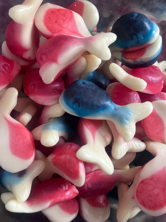 Jelly filled whales 100g